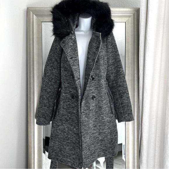 ESTABLISHED 1962 CB Black & White BELTED Hooded COAT Fur Trim Size M. - Picture 7 of 11